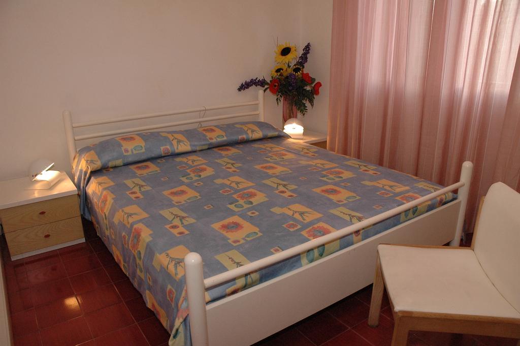 Appartamenti Vacanza Albatros Lignano Sabbiadoro Buitenkant foto