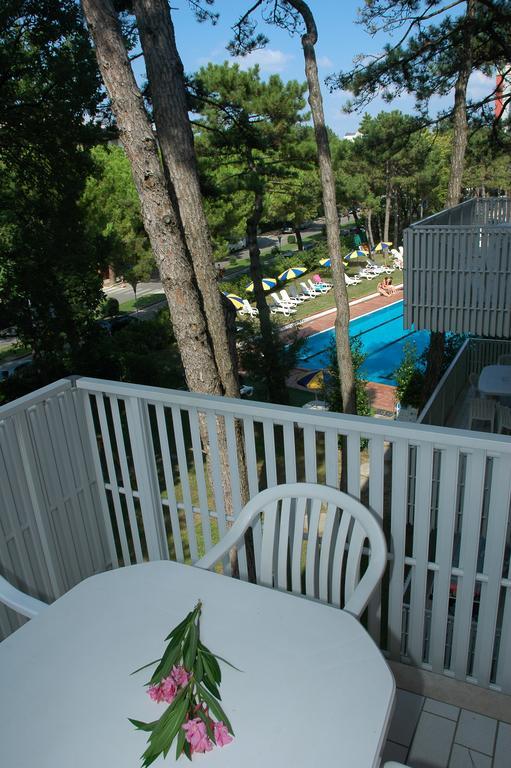 Appartamenti Vacanza Albatros Lignano Sabbiadoro Buitenkant foto